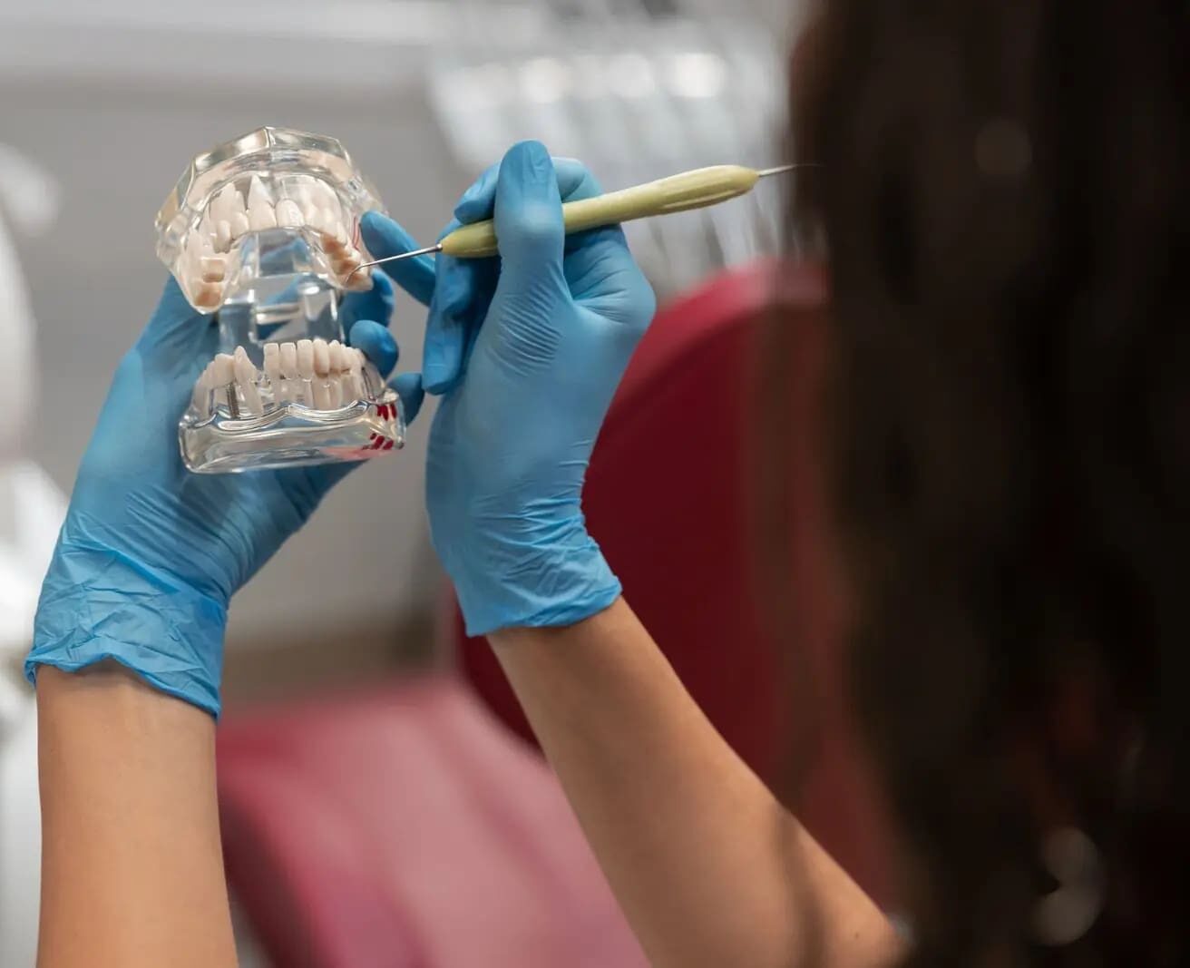 Woman represent the superior strength of metal braces from Gianquinto Orthodontic Arts in Bakersfield, Tehachapi or Mammoth Lakes, CA